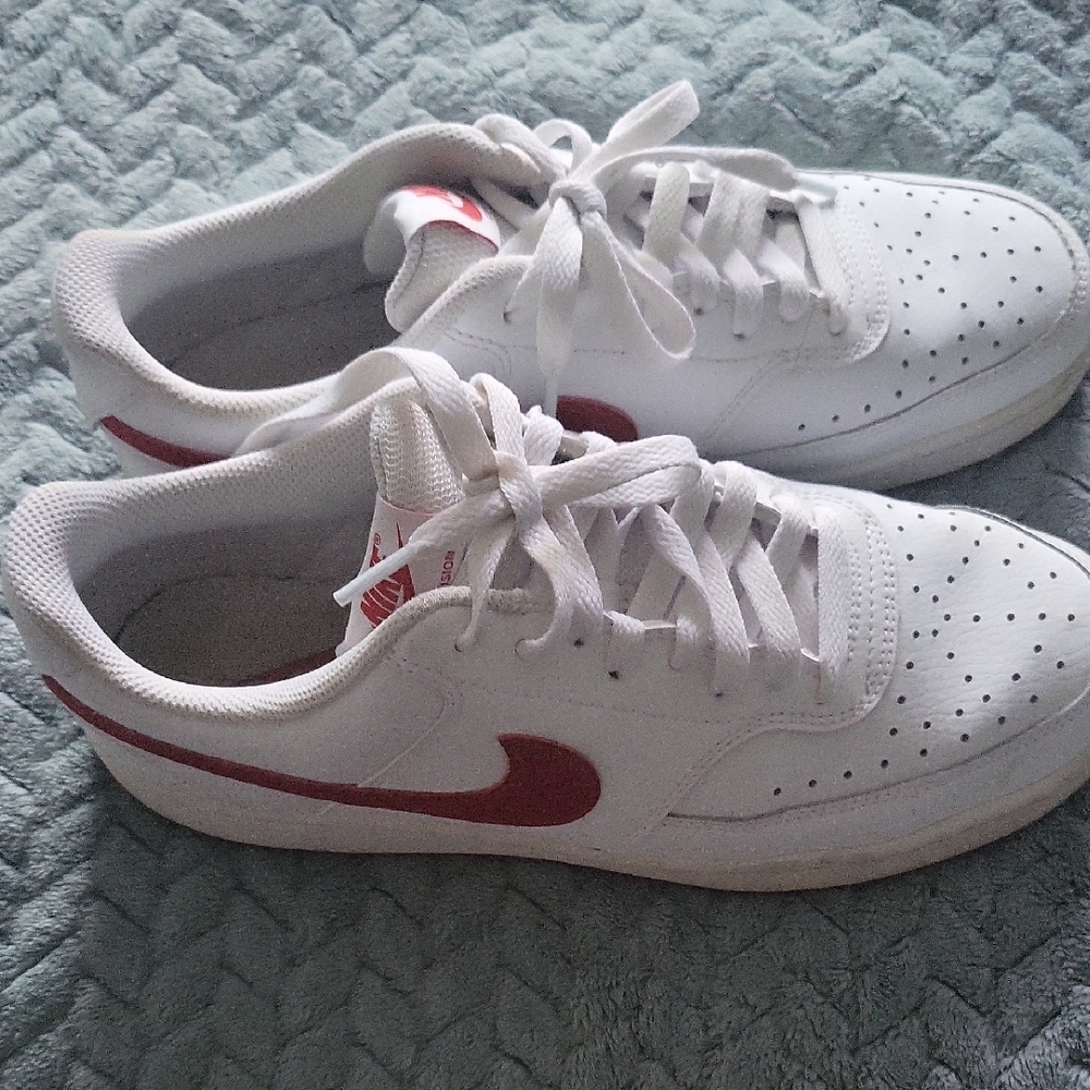 Boys Size 8 . Nike White and Red Athletic Shoes